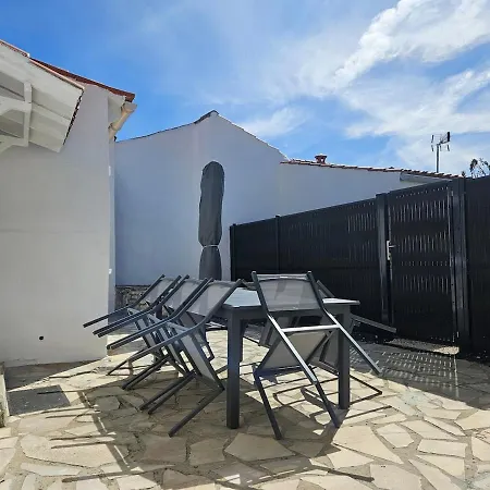 Le Grand Horizon Rochelais, A 5min, Parking בית נופש לה רושל