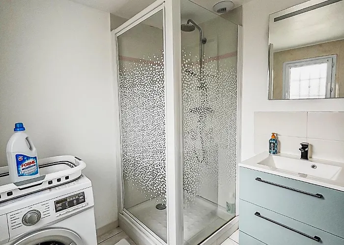 בית נופש Le Grand Horizon Rochelais, A 5min, Parking לה רושל