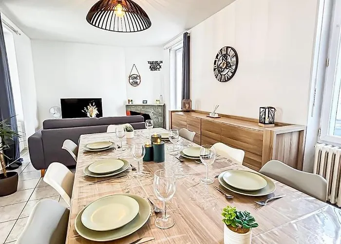 Le Grand Horizon Rochelais, A 5min, Parking