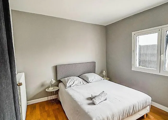 בית נופש Le Grand Horizon Rochelais, A 5min, Parking